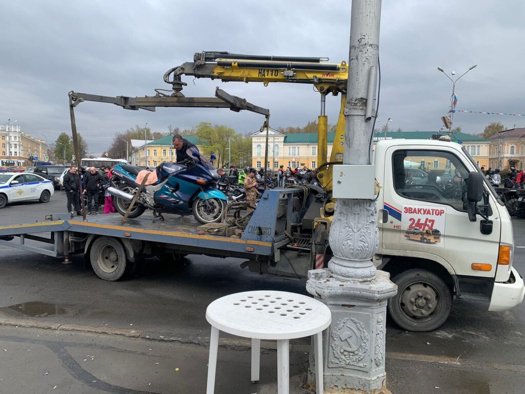 Мотосезон открылся в Петрозаводске. Мотоциклисты, мотоцикл, ГИБДД, Госавтоинспекция