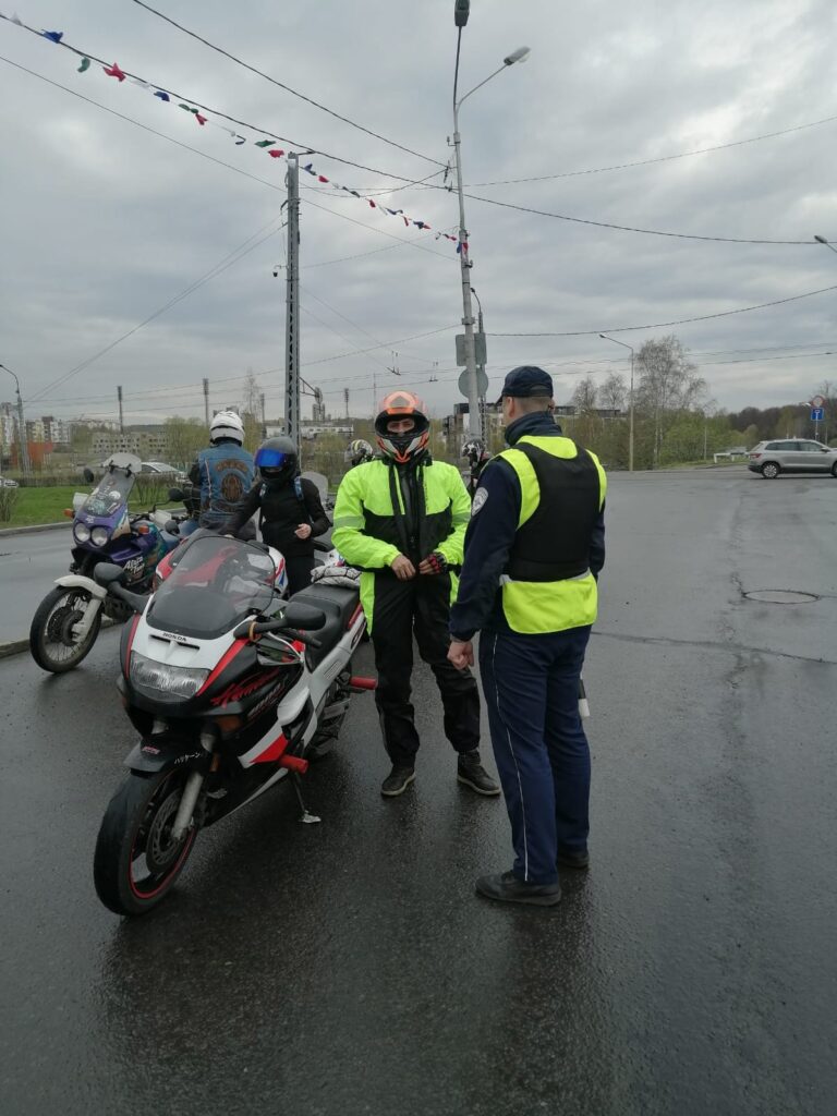 Мотосезон открылся в Петрозаводске. Мотоциклисты, мотоцикл, ГИБДД, Госавтоинспекция