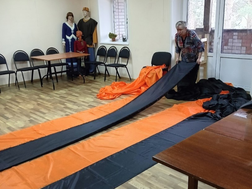 Георгиевскую ленту длинной 60 метров сошьют в Карелии