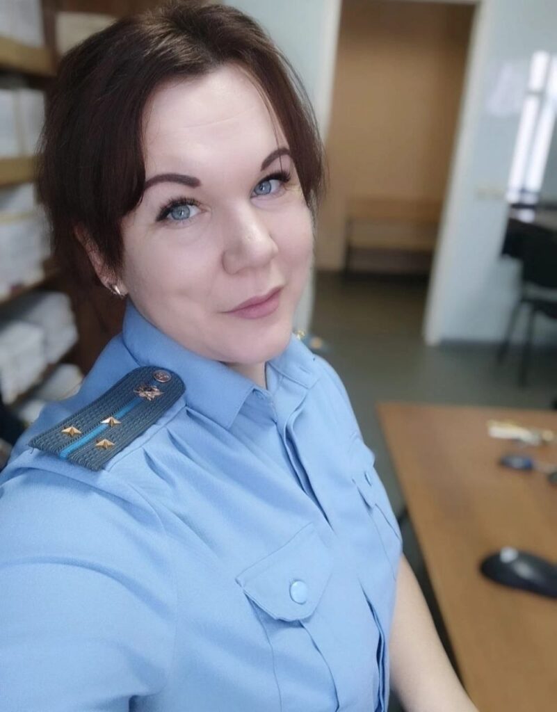Помирить семейную пару помогла судебный пристав Карелии