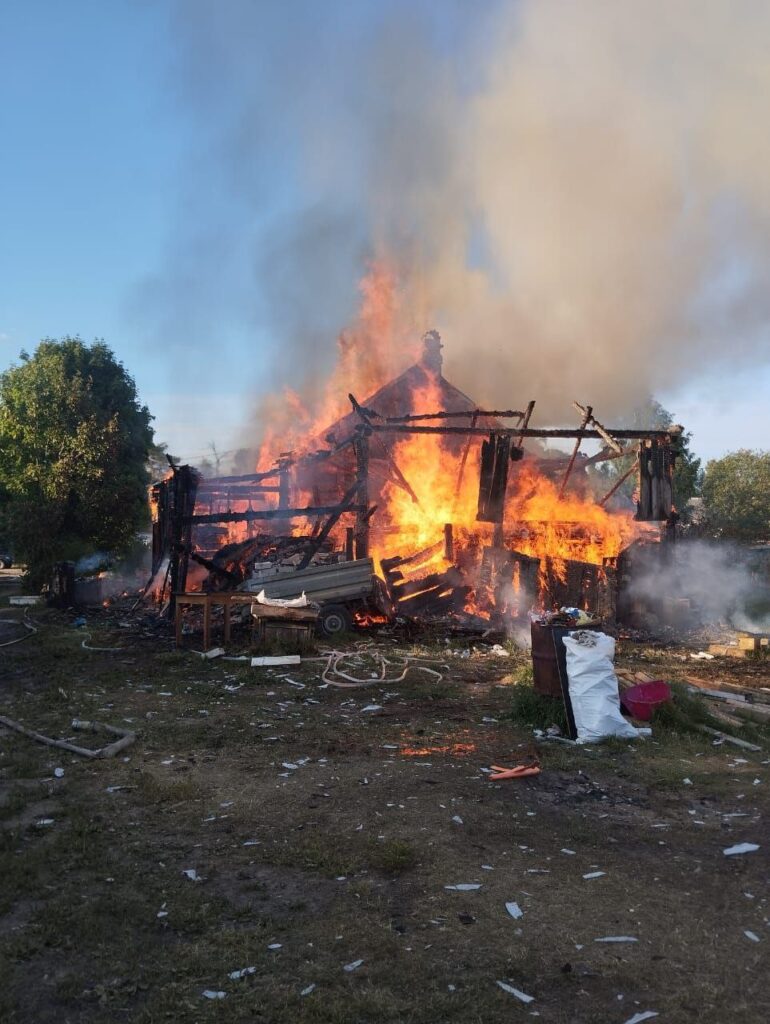 Жилой дом сгорел в Карелии