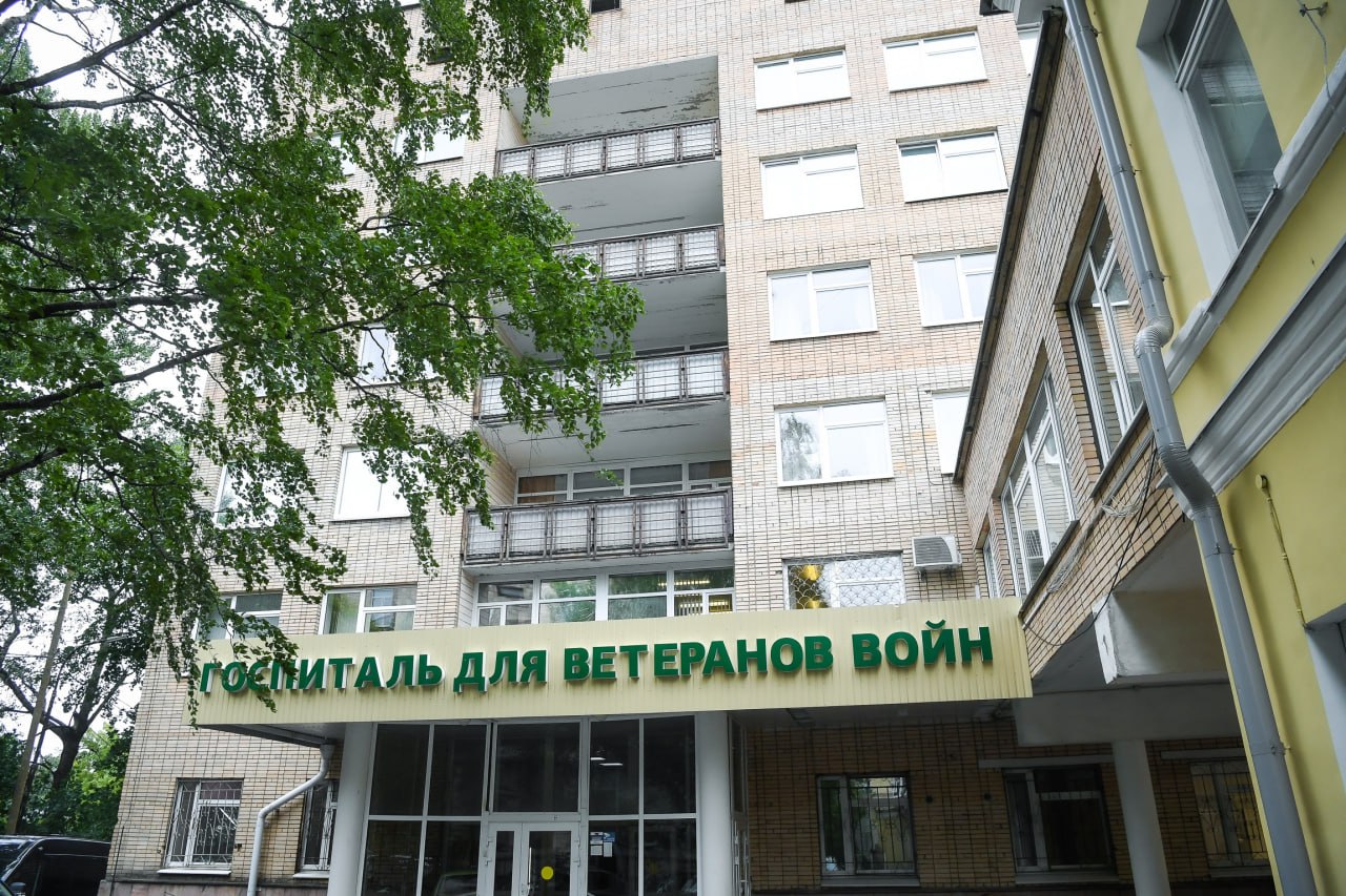 Глава Карелии проверил, как проходят лечение ветераны СВО