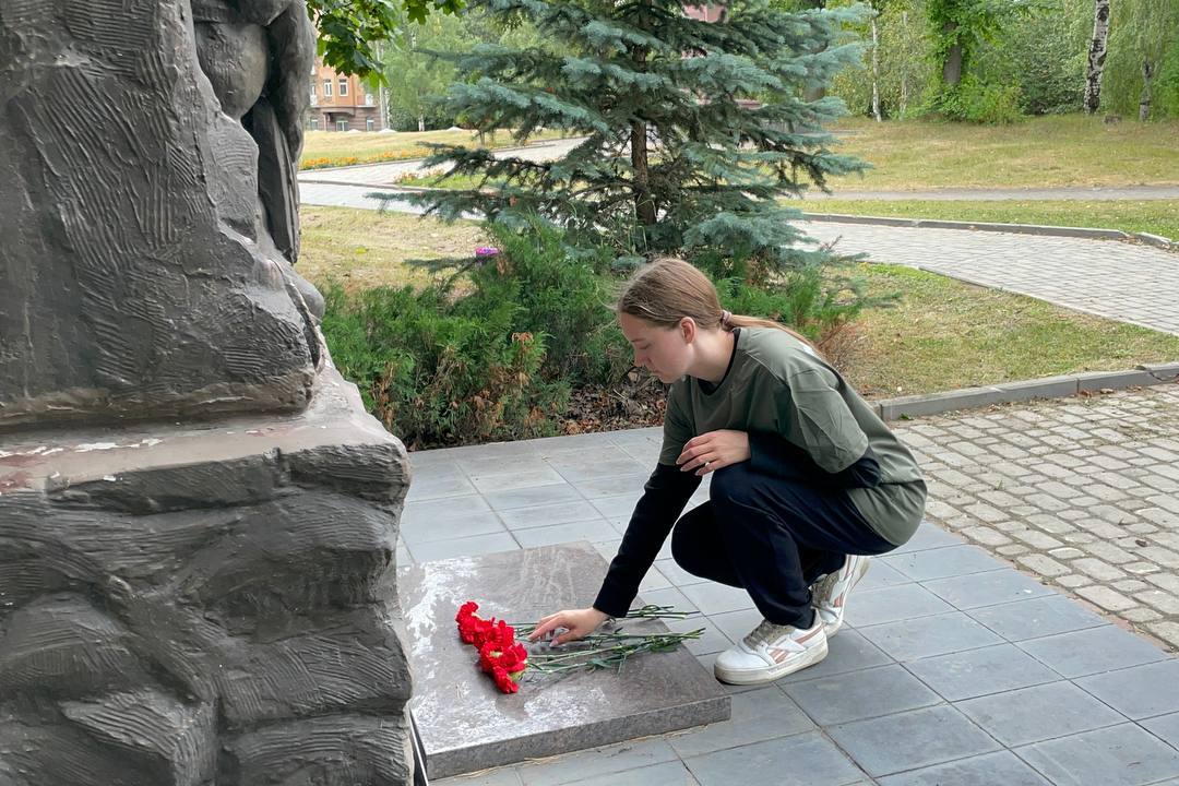 В Карелии почтили память волонтеров, погибших, эвакуируя население Курска