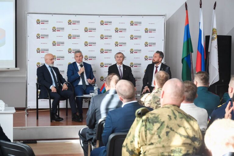 Глава республики встретился с участниками кадровой программы «Герои Карелии»