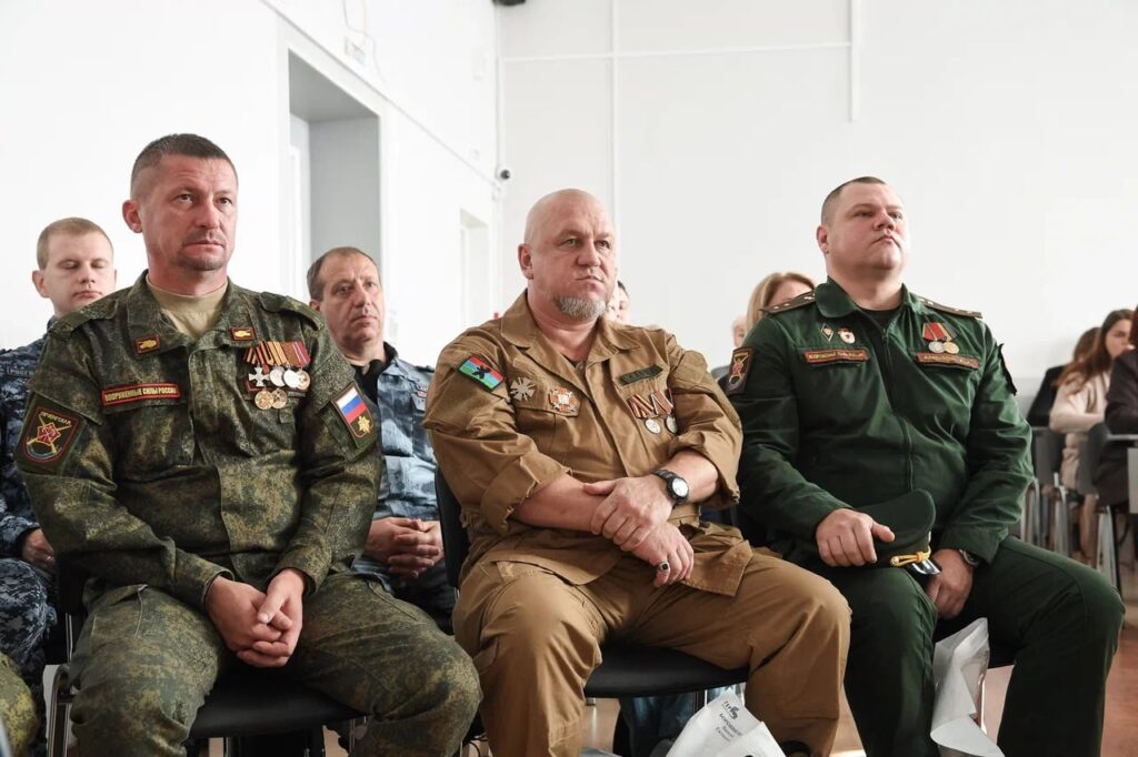 Глава республики встретился с участниками кадровой программы «Герои Карелии»