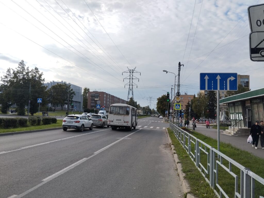 Новые знаки появились на Октябрьском проспекте в Петрозаводске