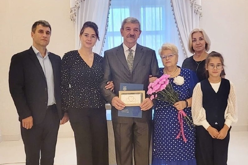 Супруги из Петрозаводска отметили свою золотую свадьбу