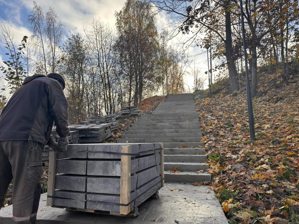 Возобновлен ремонт Кряжевого спуска в Петрозаводске