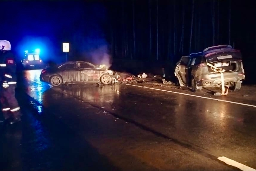 Четыре человека пострадали в аварии под Петрозаводском