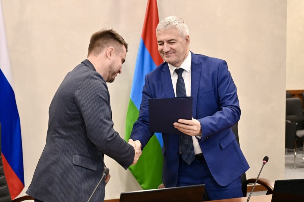 Глава Карелии поблагодарил Движение первых за активность
