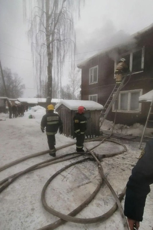 Женщина чуть не погибла на пожаре в Карелии