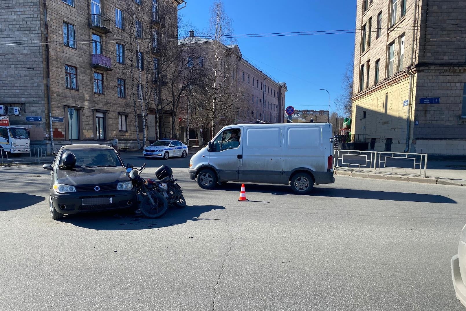 Первая в этом году авария с мотоциклистом произошла в Петрозаводске