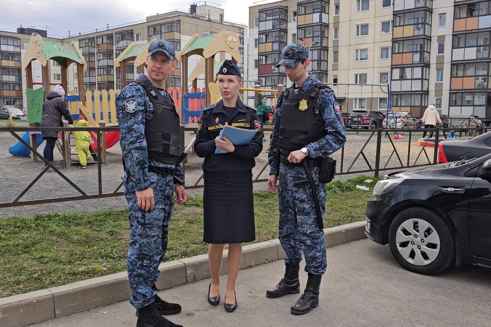 Приставы Карелии арестовали квартиру должника по алиментам