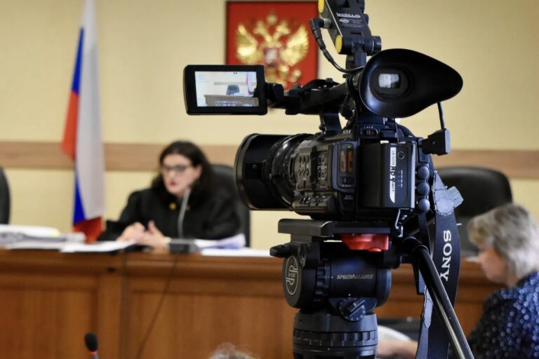 Перенесено рассмотрение дела о пожаре в Доме горного начальника