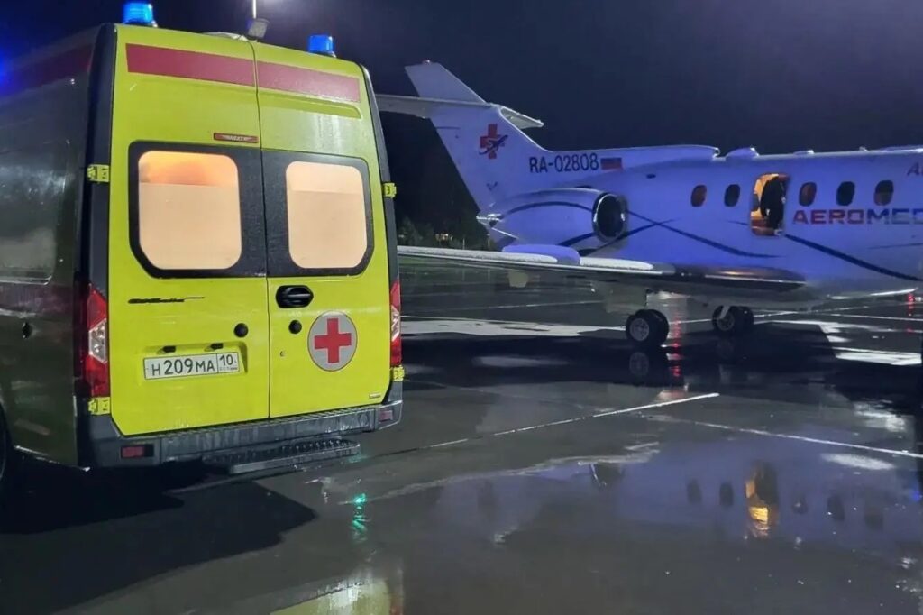 Мальчика с серьезными ожогами доставили из Карелии в Санкт-Петербург