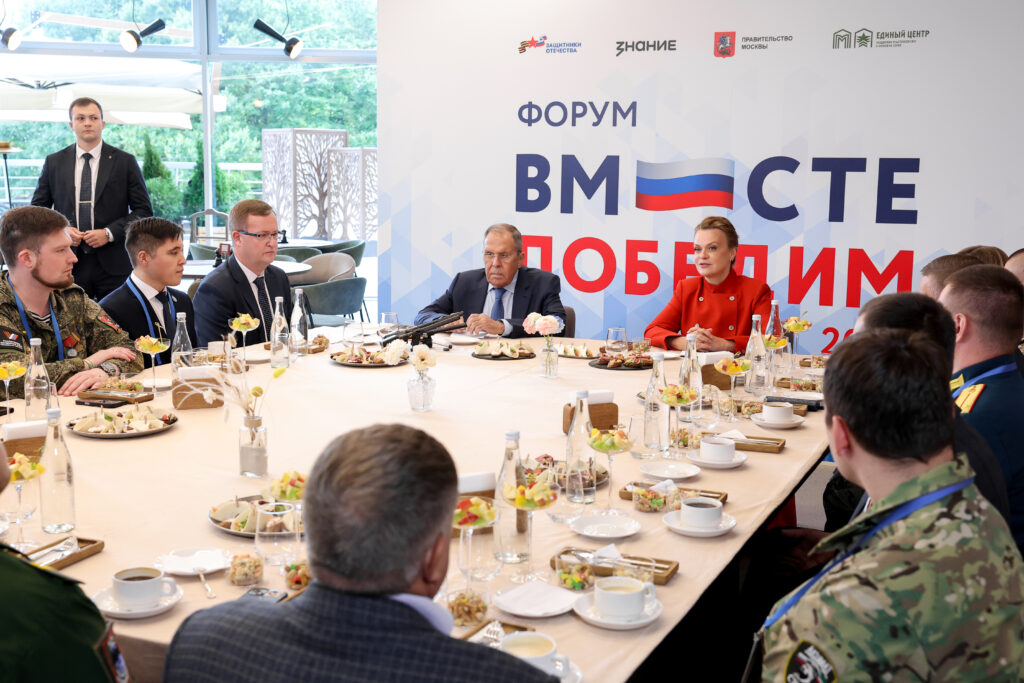 Ветераны СВО представили Карелию на всероссийском форуме в Москве