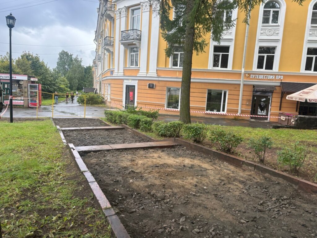 Подрядчик приступил к благоустройству Центрального сквера в Петрозаводске