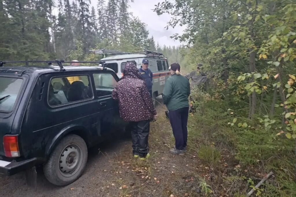 Еще одна семейная пара заблудилась в лесу в Карелии