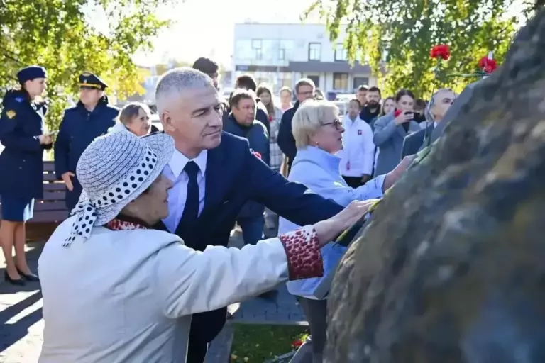 В Петрозаводске открыли памятный знак узникам финских концлагерей