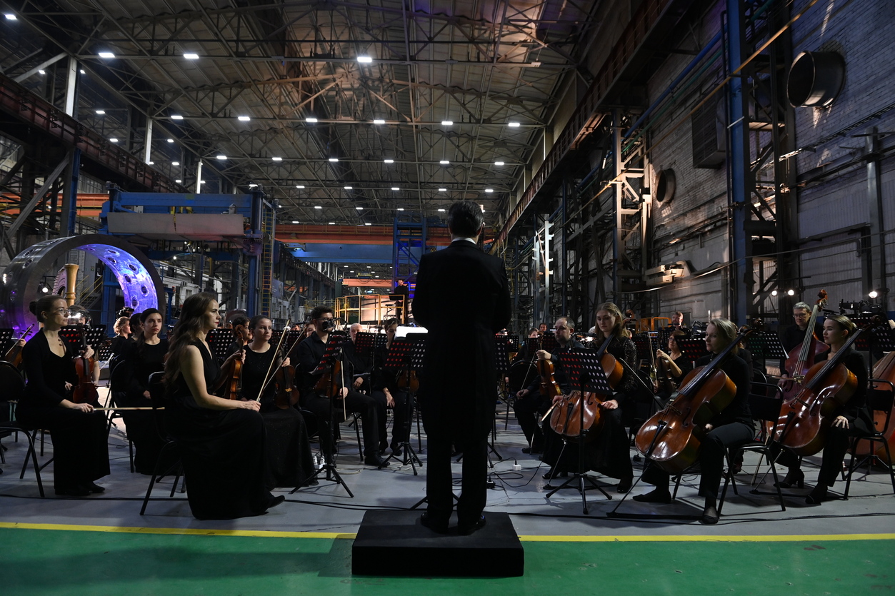 Симфоническая музыка прозвучала в цехе Петрозаводскмаша