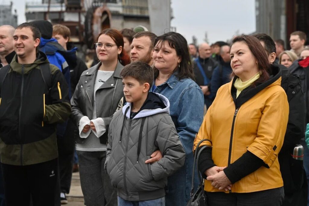 На Онежском судостроительно-судоремонтном заводе спустили на воду портовый буксир «Святитель Лука»