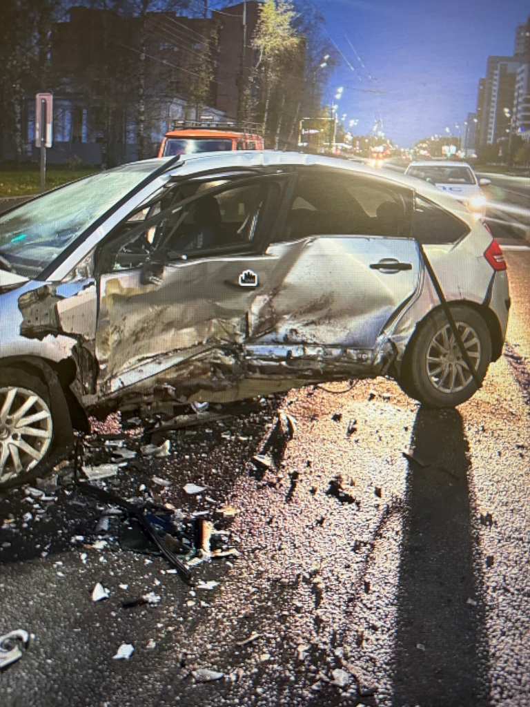 Нетрезвый водитель спровоцировал аварию в Петрозаводске